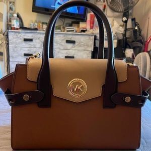 Michael Kors Leather Purse